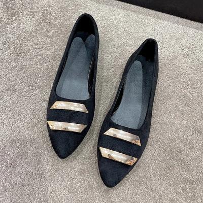 2025 Nouvelles Chaussures pour Dames Ballerines Plates pour Femmes Décoration Métallique Bureau et Carrière Sexy Bout Pointu Grande Taille Plates Talons Bas