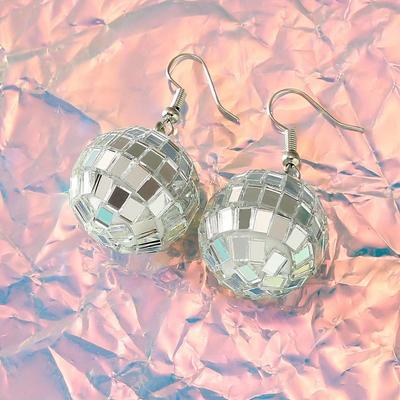 For Creative Fashion, Laser Ball Earrings, Earrings, Acrylic Materials Are Exquisite, Participate In Banquets, Parties To Celebrate Festivals