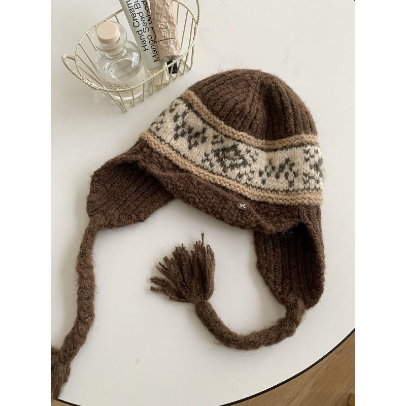 Retro Woven Woolen Hat Autumn and Winter Warm Ear Protection Lei Feng Hat Showing Face Small Baotou Hat for Women
