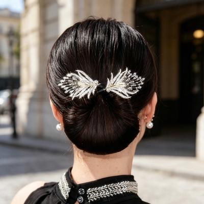 Hair Bun Pin, Blue Feather Decor Bun Maker Hairpin, Metal Construction Hair Accessory for Work Gym Dance Formal Events