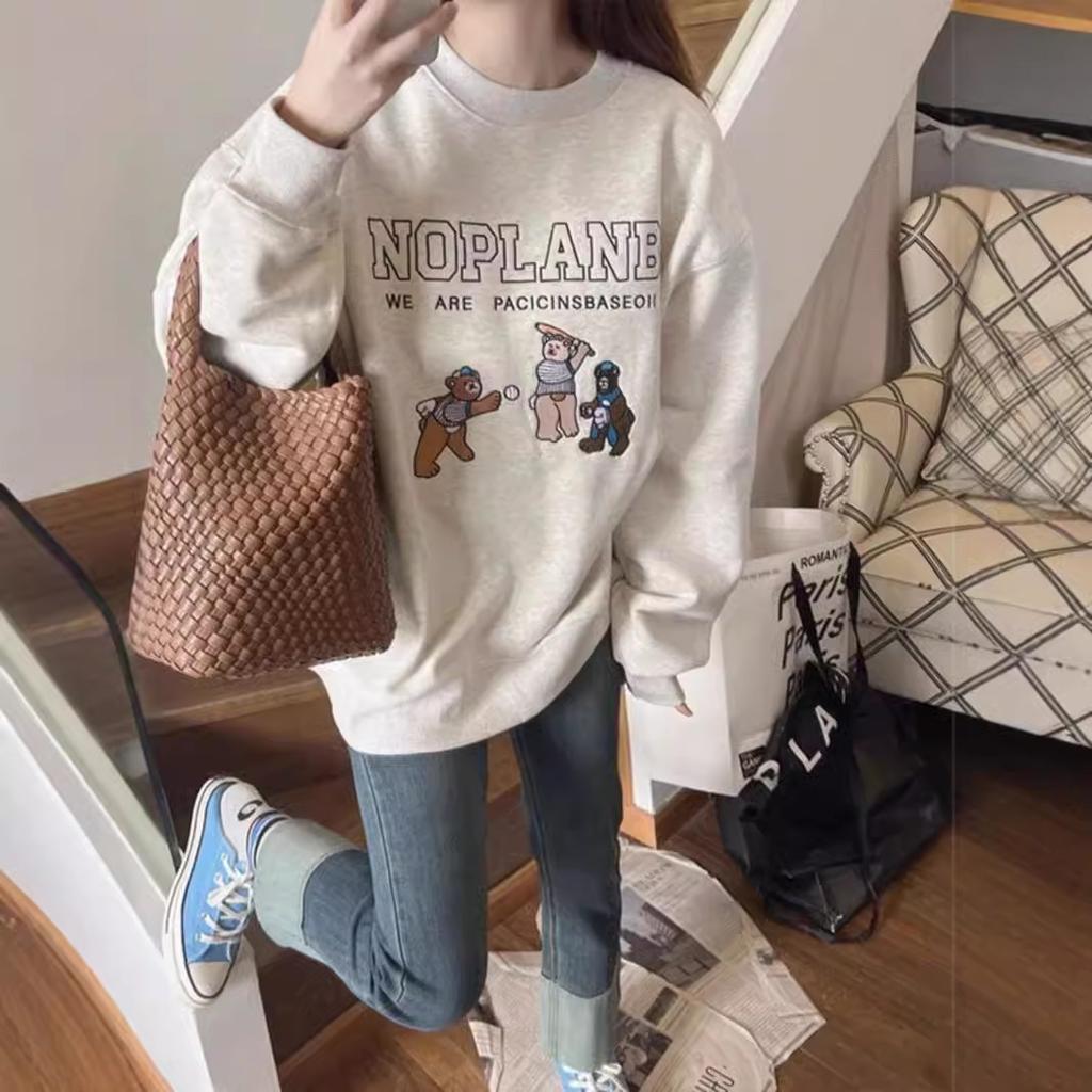 Crew neck sweater women's casual new bear foreign style loose love printing fleece thickened cover