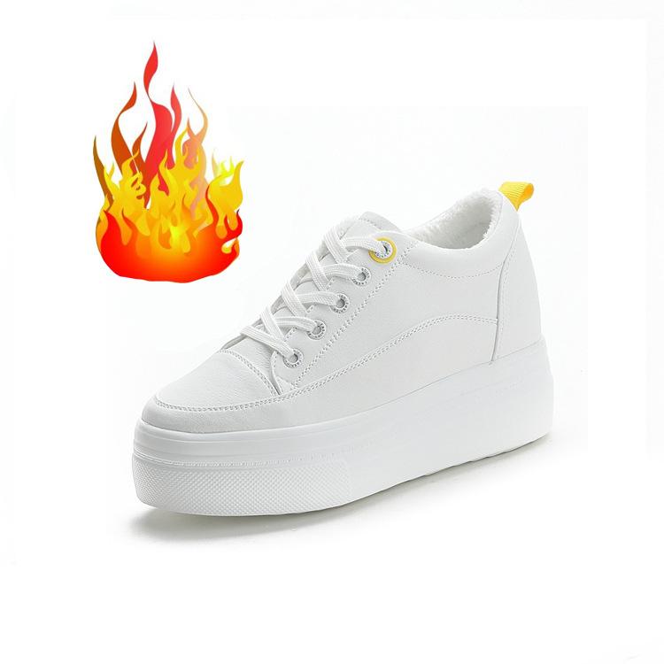 2024 vielseitige Damen-Low-Top-Schuhe, Sandalen, echtes Leder, Herbstmodelle, atmungsaktive, dickbesohlte Muffin-Freizeitschuhe, innere Höhenerhöhung, weiß