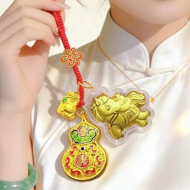 Pure 999 Gold Filigree Enamel Copper Gourd Keychain: High-End Bag Charm & Business Gift for Couples