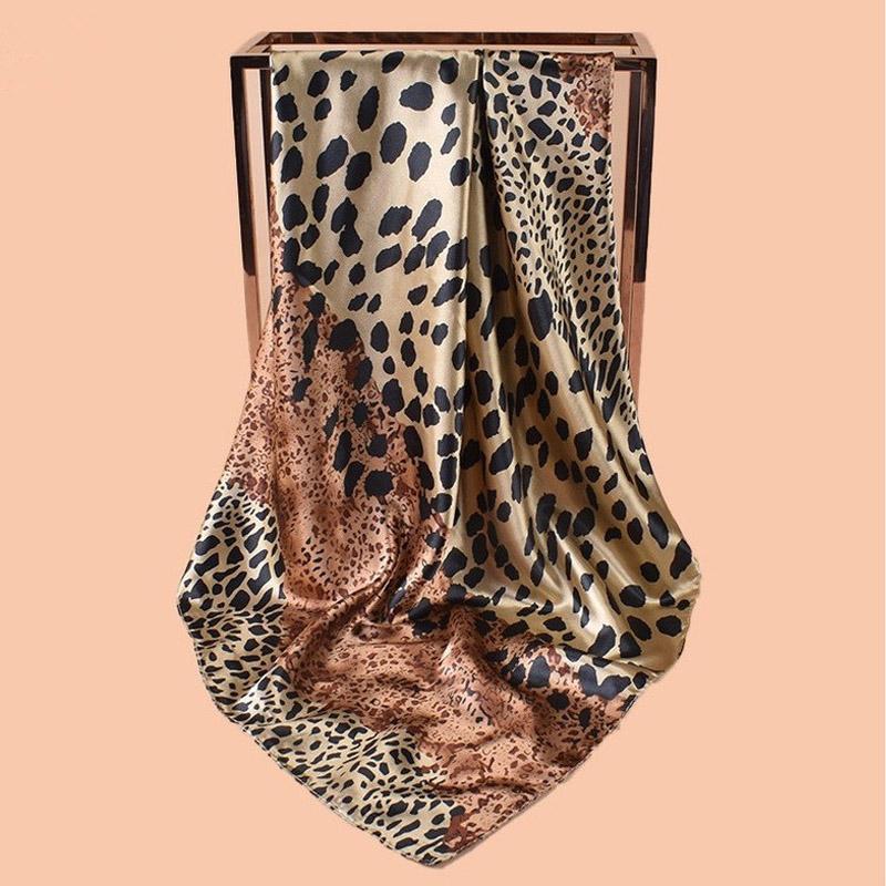 

2025 High Quality Leopard Print Square Scarf Women s Imitation Silk Scarf Casual Versatile Decoration Small Neck Scarf 90CMx90CM 90X90cm коричневий