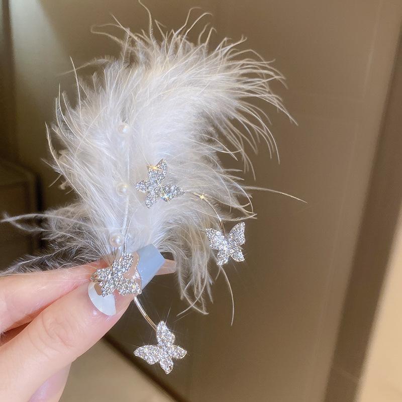 Orecchini a Frange di Piume con Diamanti Colorati Lusso Leggero Borchie di Alta Gamma Orecchini di Nicchia Retrò Autunno e Inverno Donna
