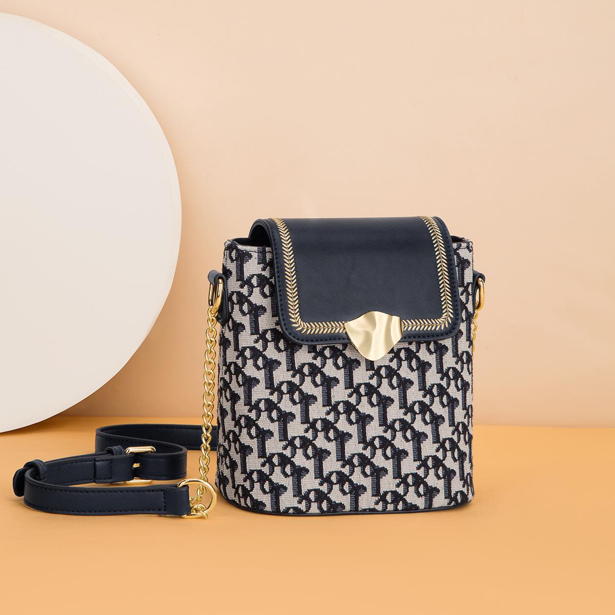 

Новые повседневные сумки через плечо с клапаном большой емкости, модные сумки-ведра с принтом в стиле ретро, женские роскошные сумки на цепочке