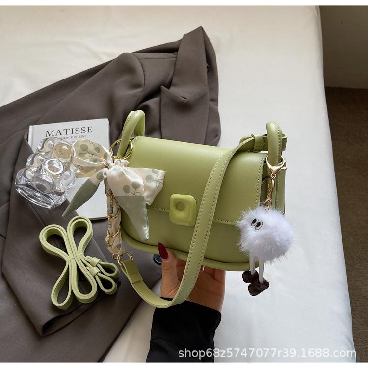 2025 New Popular Small Bag, High Sense Principal Versatile Shoulder Messenger Bag, Texture Popular Underarm Small Square Bag