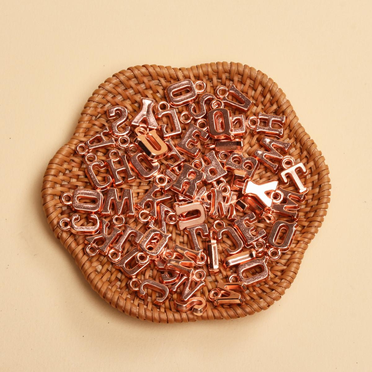 

Товары для вечеринок, ожерелье 14-16 мм*8-9 мм, модные украшения, подвески в виде букв, брелок, акриловые, ручная работа, сделай сам, 50 шт., аксессуары ручной работы розового золота