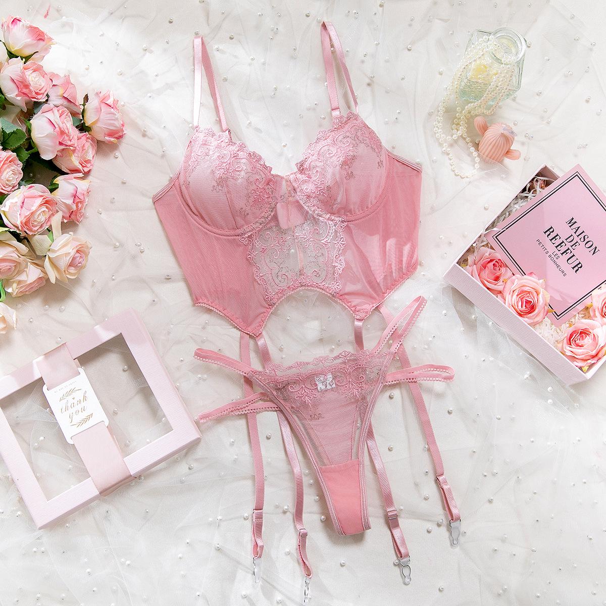 

Европейский и американский вышитый комплект пуш-ап белья - Розовый, на косточках, Сексуальный, Удобный, Соблазнительный Small розовый