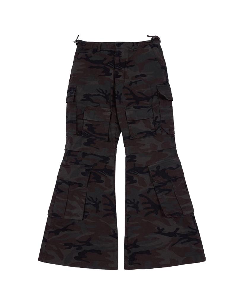 THEMUSEUMVISITOR Ten Flap Pocket Bootscut Cargo Pants (Camo)