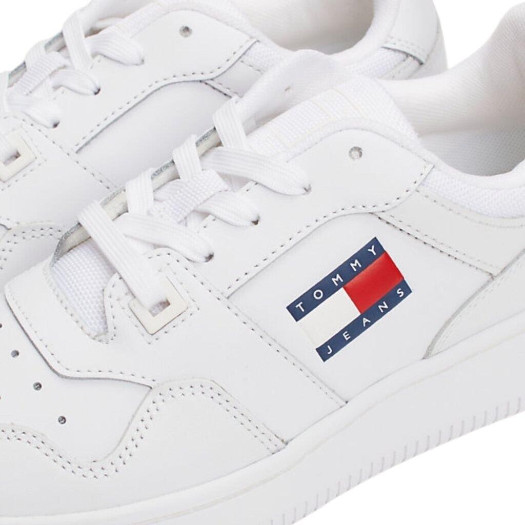 Sneakers Tommy Hilfiger Tjw Retro Basket Ess (EN0EN02505) White