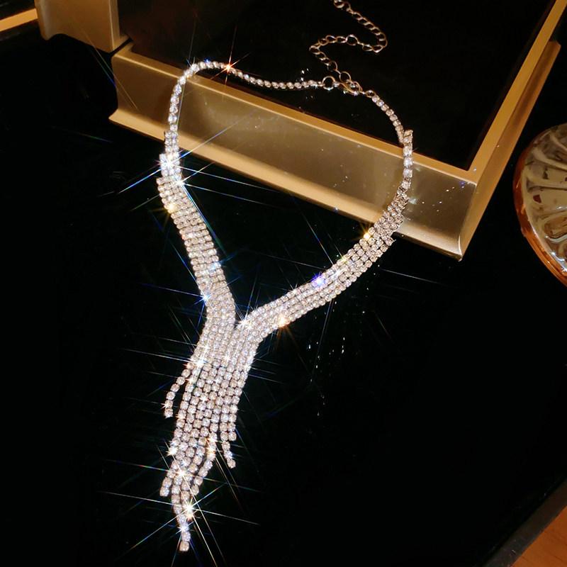 European & American Court Style Rhinestone Water Drop Necklace & Earring Set - Elegant, High-End Clavicle Chain for Women