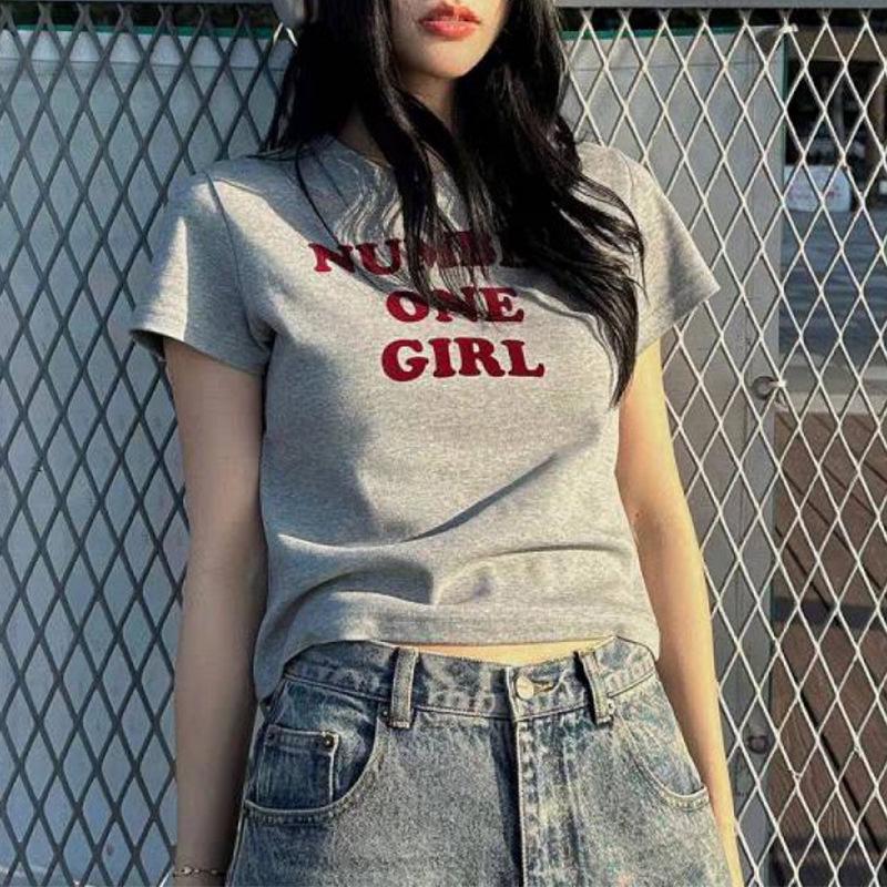 

Rosie Number One Girl Print Slim Fit Short Sleeve T-Shirt for Women – Trendy American Style Top with Round Neck XL 58-65 kg