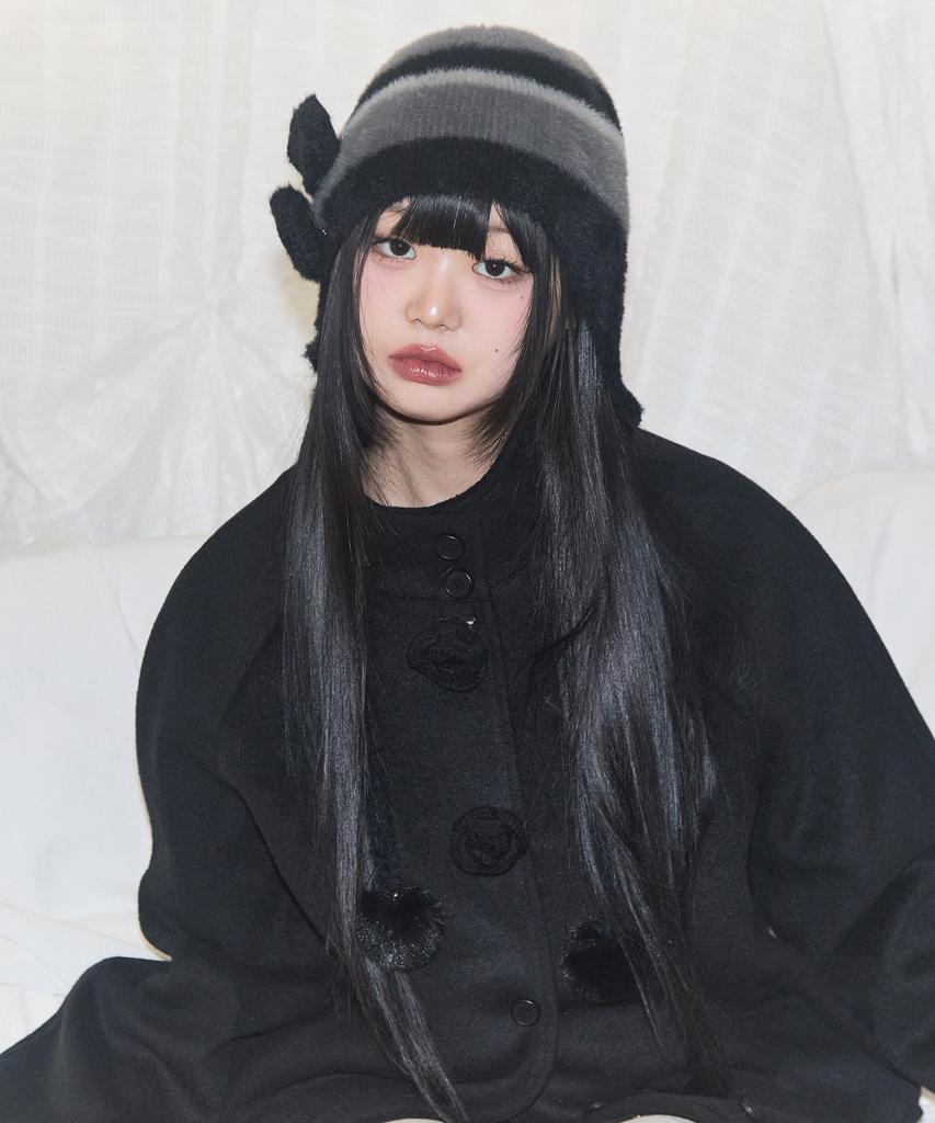 ILLIGO Fleur Earflap Beanie Black