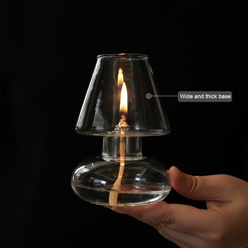 1 ks Rustikální olejová lampa s kovovým rámem a skleněným stínidlem Ručně vyráběná skleněná lucerna pro romantickou výzdobu 13x4,2cm