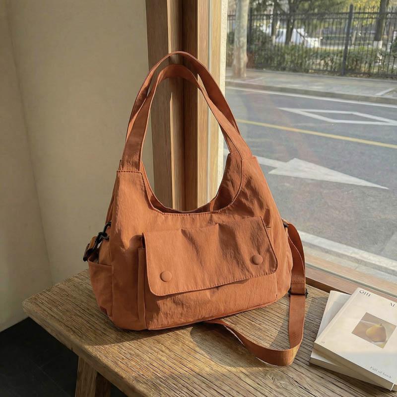 Commuting Large Capacity Shoulder Tote Bag Women's Underarm Bag