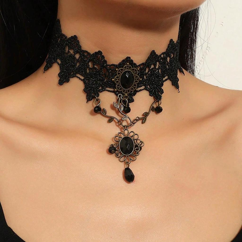 "Chic Gothic Black Lace Tassel Collarbone Necklace”