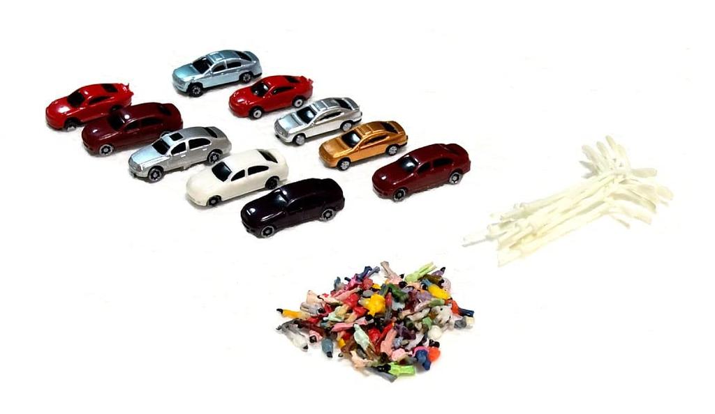 scale diorama street light set featuring 100 10 and 10 street Perfect for N gauge model architectural and craft 1/200 people, cars, lights. trains,
