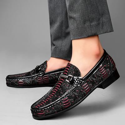 Fashion 2024 Fashion Brand Men's Top Layer Cowhide Business Casual Leather Shoes Men's New Comfortable Banquet Party Trendy Loafers