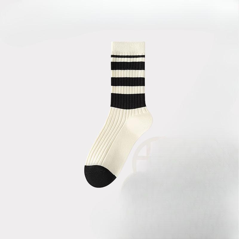 Women's Autumn and Winter Black and White Striped Anti-odor Mid-calf Socks, High Calf Socks, Sports Long Calf Socks