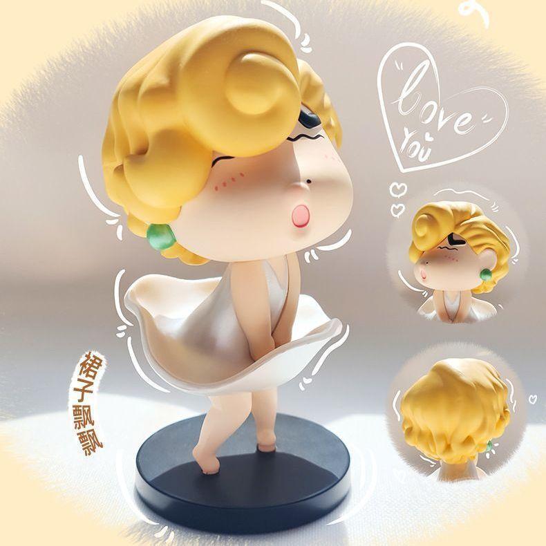 Crayon Shin-chan Blind Box Figure: Trendy, Funny, Cute Desktop Doll Birthday Gift.