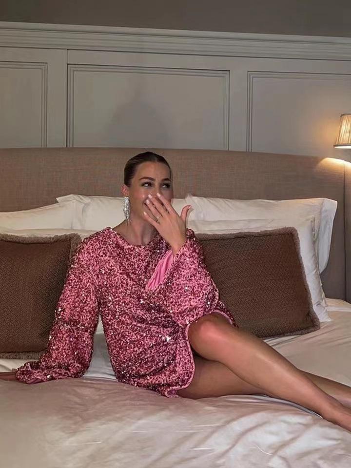 Pailletten-Kurzkleid mit Rundhalsausschnitt - Europäischer & Amerikanischer Stil, Langarm, Lockere Passform, Übergröße, Herbst/Winter 2023 Damenmode