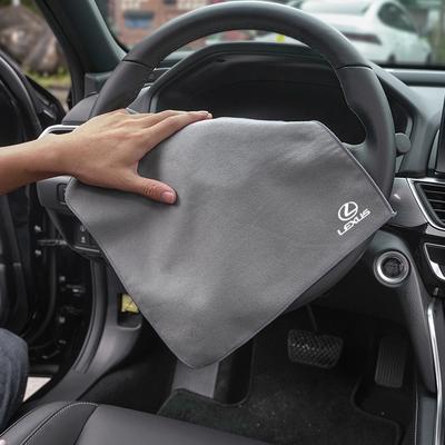 Auto kopšanai – Sūkļi, lupatas un sukas