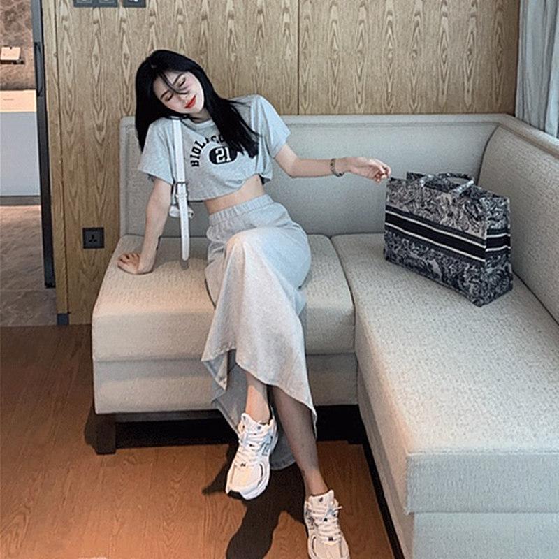 Summer Hong Kong Style Short Printed T-shirt + High-waisted Skirt for Women with Salt or Sweet Fashion Style Two-piece Set