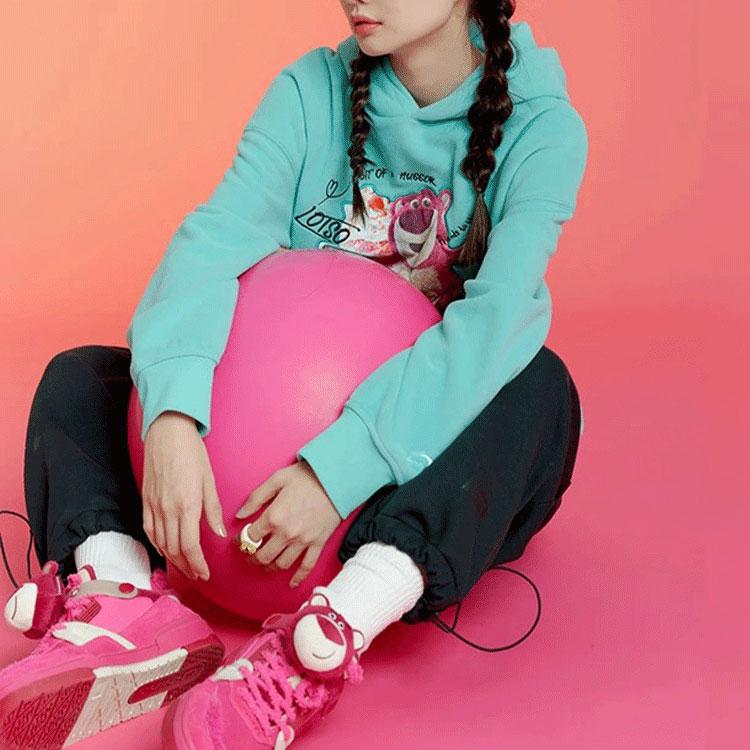 Li-Ning X Disney Toy Story Strawberry Bear Series Plush Loose Pullover Hoodie Women Tops Pool-Blue AWDR760-1