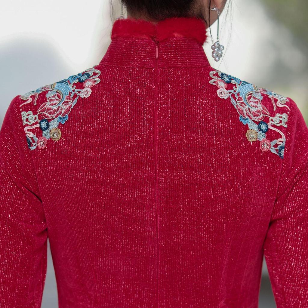 2024 Winter Elegantes Rotes Cheongsam Toastkleid: Bequeme, modische Brautmode im chinesischen Stil