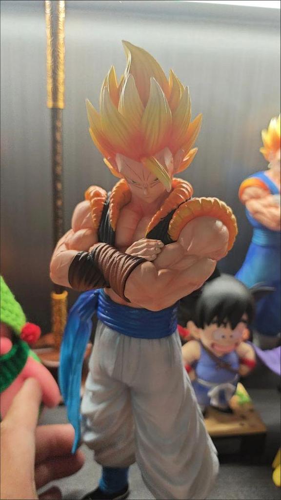 [USED] Dragon Ball Super Saiyan Gogeta Figure
