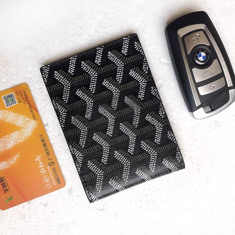 

2025 Многофункциональный держатель для водительского удостоверения и свидетельства о регистрации транспортного средства