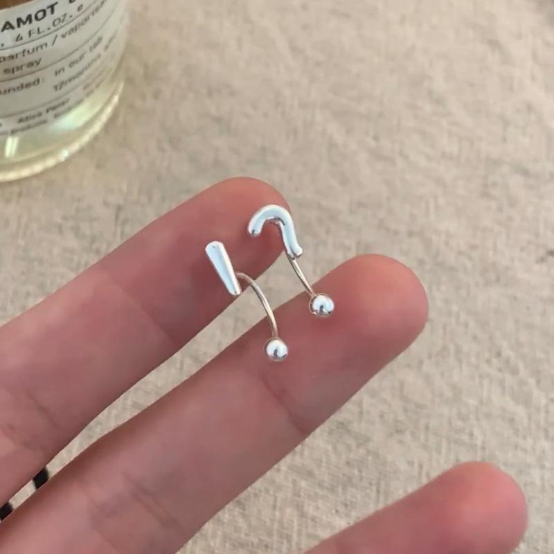 Sterling Silver Asymmetrical Question & Exclamation Mark Stud Earrings – Unique, Simple, Versatile Design for Women. Pure Silver серебряный
