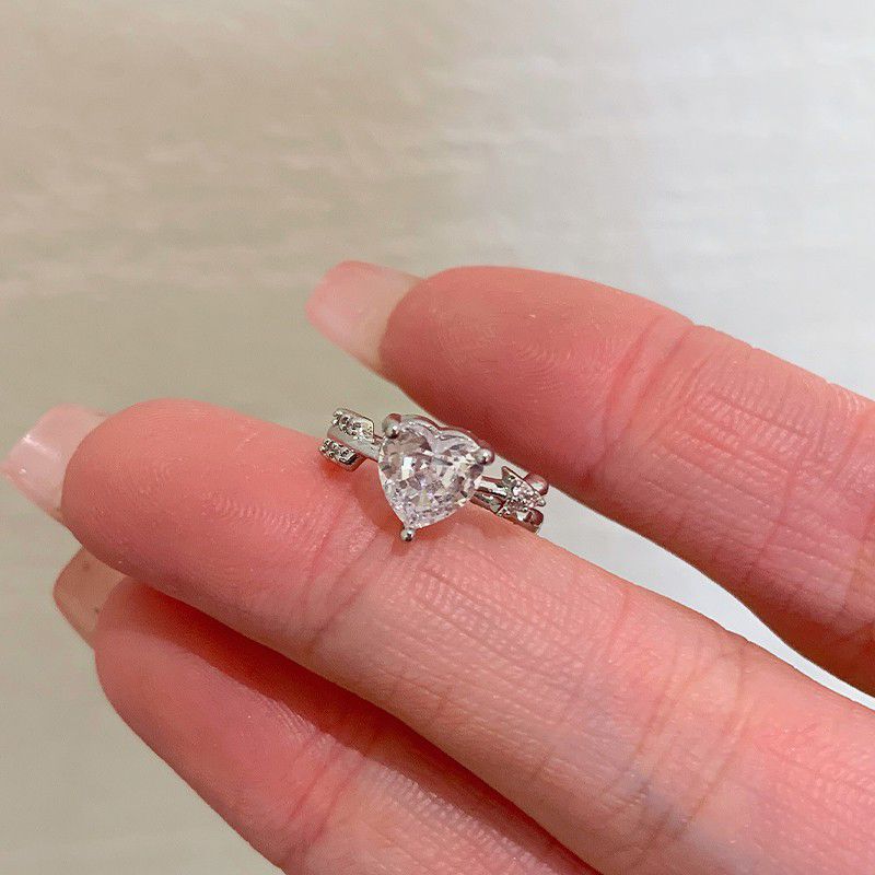 

Niche Style Ringring Store Sweet Cool Delicate Ear Clip Silver right ear single