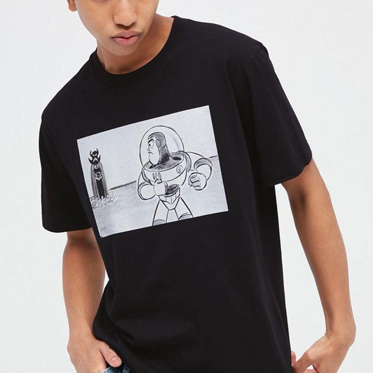 UNIQLO Cartoon Round Neck Printed T-Shirt Men tops Black 451864-09