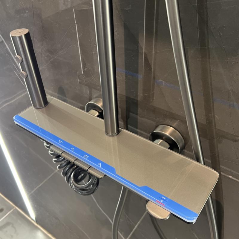Digitale Temperaturanzeige Badezimmerdusche Komplettset Badewannenduschsystem Regendusche LED Duschset Heiß Kalt Mischer Duscharmatur