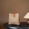 Real Leather Women's Bag Top Layer Cowhide Handbag Crossbody Fashionable Versatile Large Capacity Bucket 8855