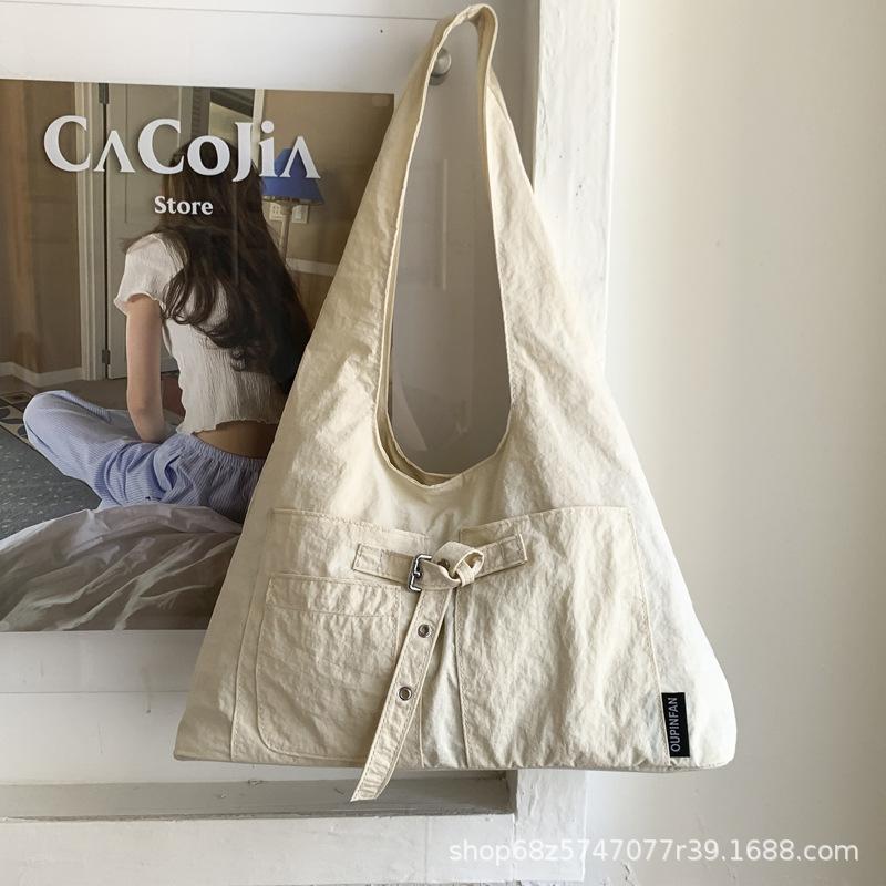 Large Capacity Japanese Canvas Shopping Bag Women's Bag 2025 New Casual Lightweight Tote Bag Fashion Commuter Shoulder Bag