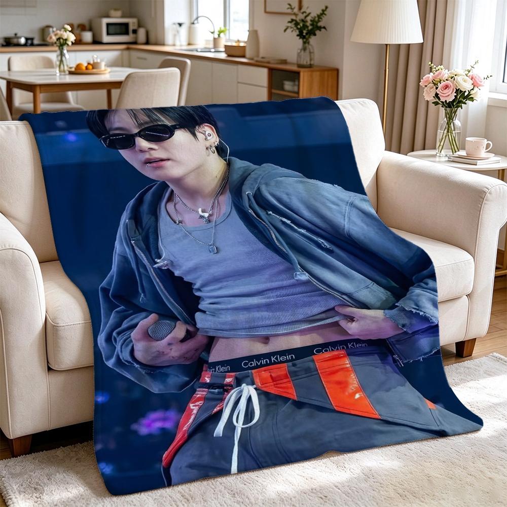 Cool Leather Jacket Peace Sign Portrait Flannel Printed Blanket Comfortable Skinfriendly Throw Blanket For Living Room Air Conditioner Room Home Decor