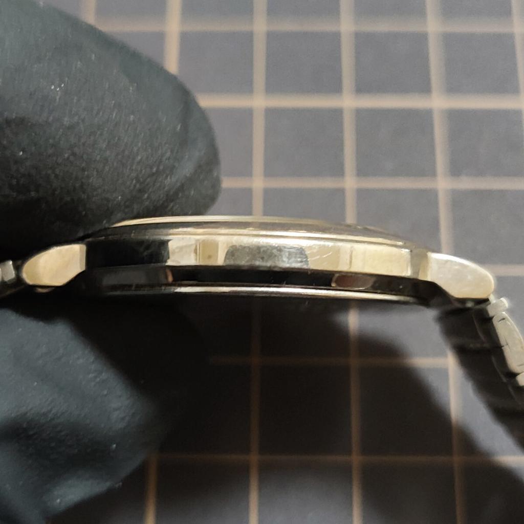 SEIKO GALAXY Round Check New Management Code K26 [Working Condition] V701-1K10 Watch, Working, Dial, Battery