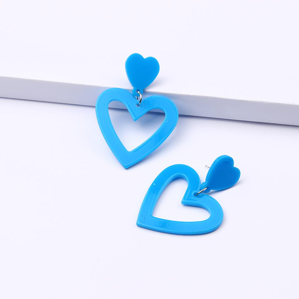 3 Pieces Sturdy Acrylic Heart Drop Earrings Comfortable Wear and Stylish for Everyday Wear and Special Occasions