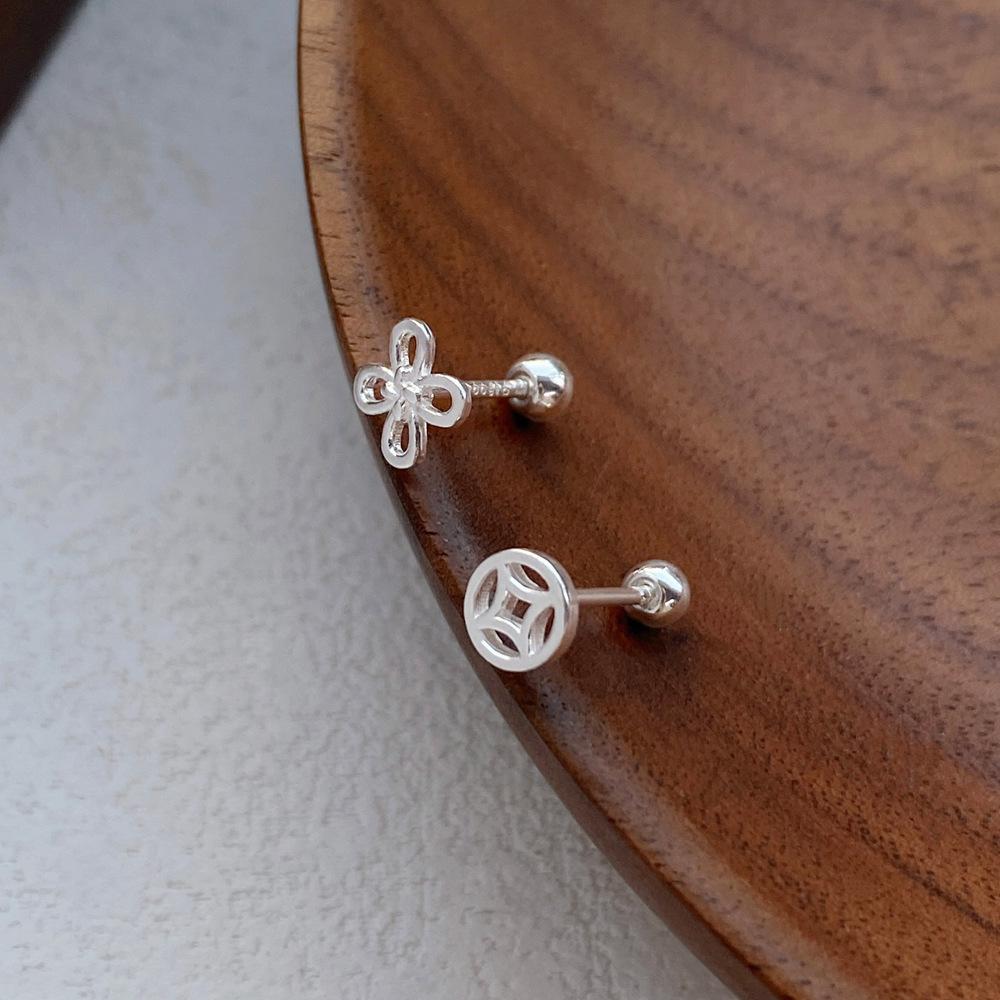 S999 Sterling Silver Women's Ear Studs: Elegant, Niche Design, Exquisitely Versatile Earrings