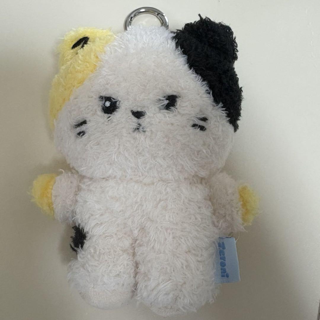 

[USED] zb1 Zebewan Popup Korea Limited Edition Linini Ricky Key Ring Plush Korea