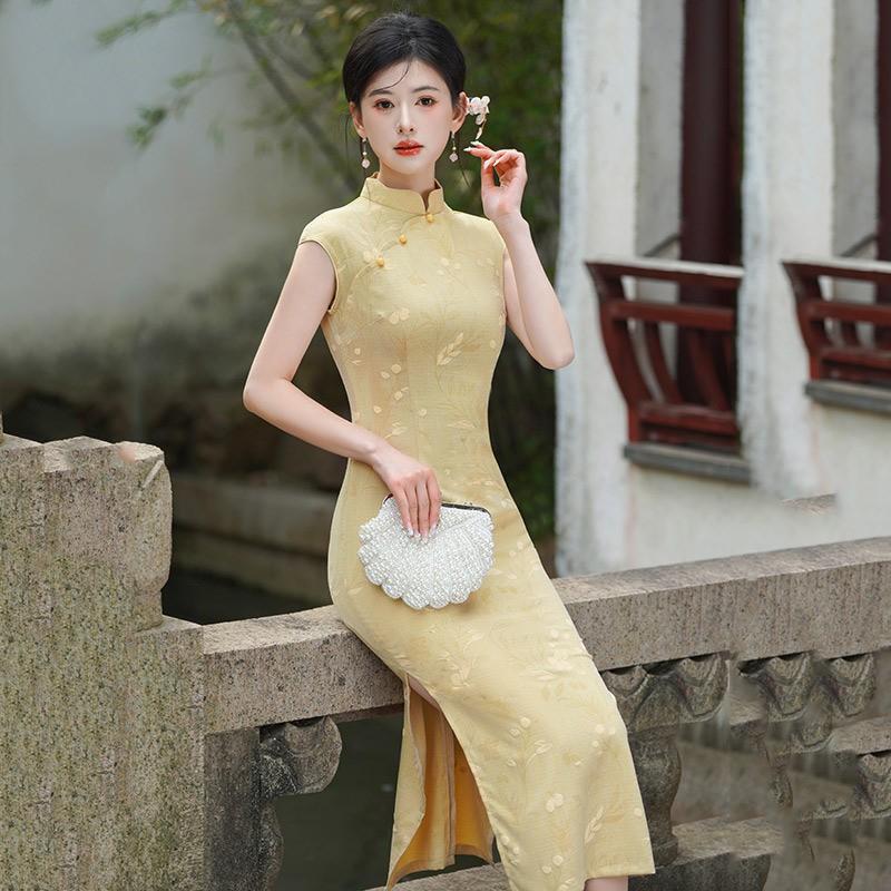 Yellow Sleeveless Long Qipao Dress Women 2025 Retro Chinese Style Linen Silk Blend