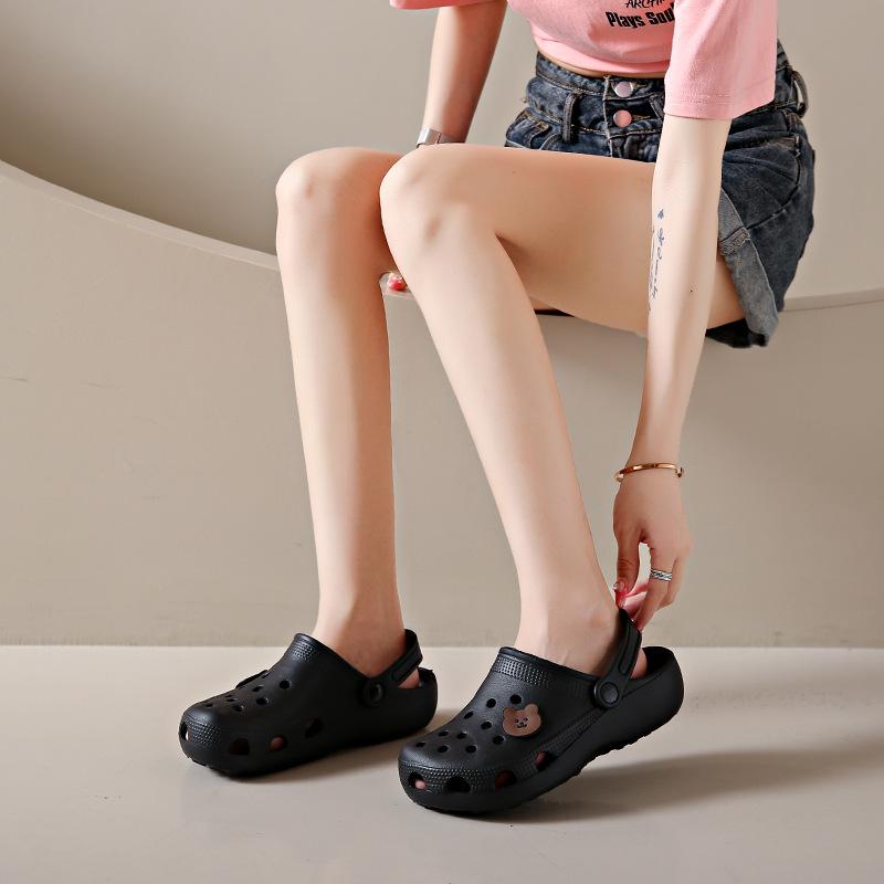 EVA nurse beach hole shoes women's summer bear new home platform outer wear versatile bag head cool slippers