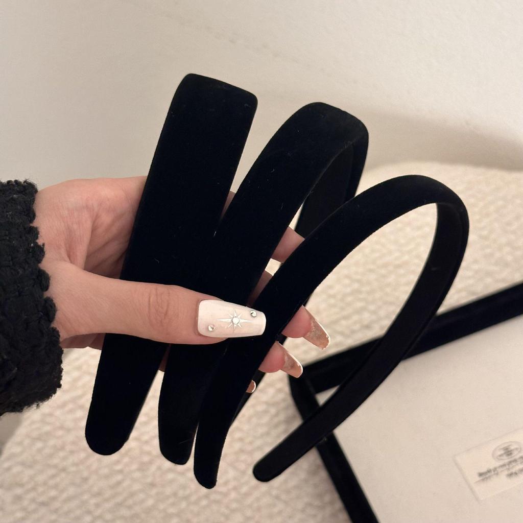 Koreanisches mattes einfarbiges rutschfestes Stirnband für Mädchen - Breite Kante mit Zähnen Haargummi