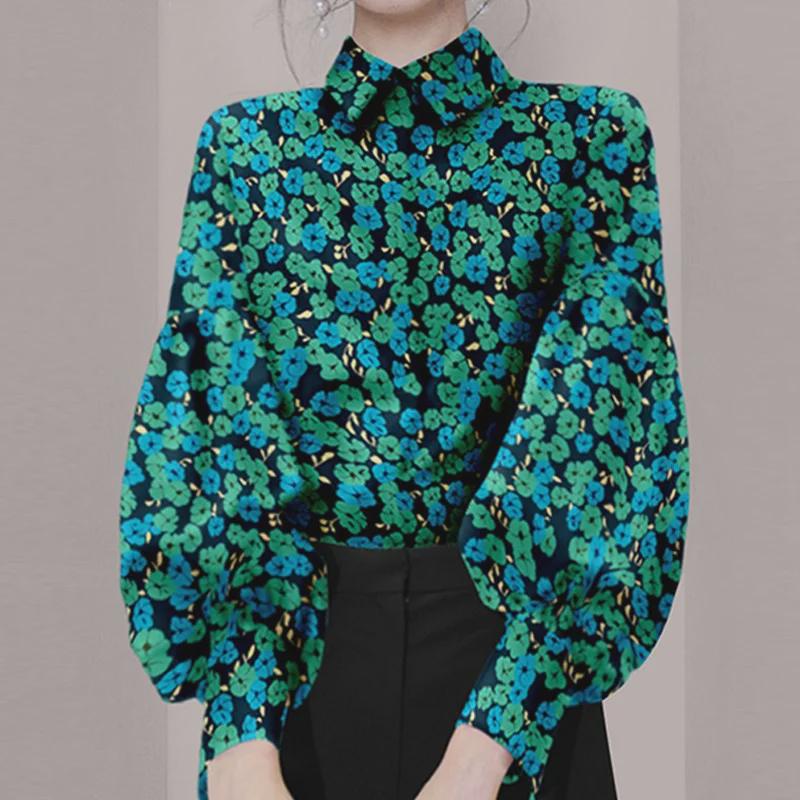 

Топ с расклешенными рукавами в стиле ретро-шик с цветочным принтом - корейский стиль для изысканной женщины Small цветочный/зелёный