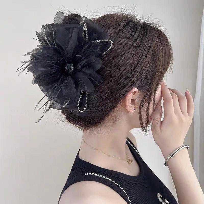 Luxury Black Feather Claw Hair Clip for Women's Updo Hairstyles
