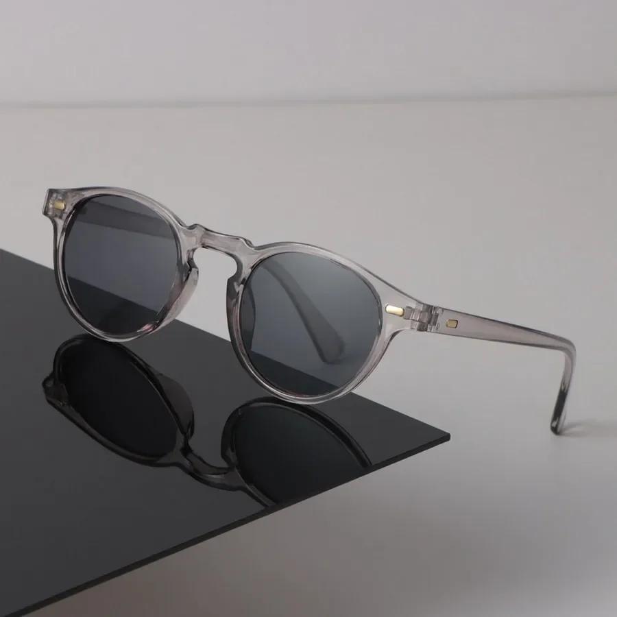 

Модные круглые солнцезащитные очки Женские Мужские Ретро Роскошные Минималистичные Стильные очки Повседневные Личность Other