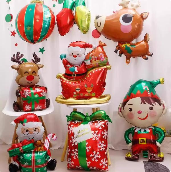 Large Aluminum Foil Christmas Tree Balloon Decoration for Events and Mall Layouts